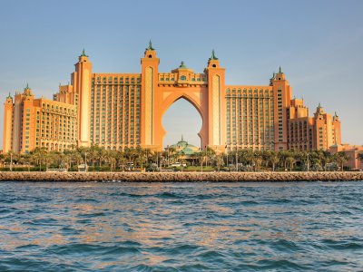 Investing in Dubai Real Estate 2025: Top Projects and Market Insights